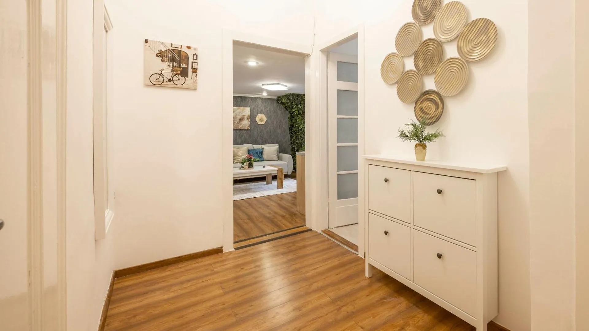 Central Cozy & Homy Apartment In The Heart Of Budapest